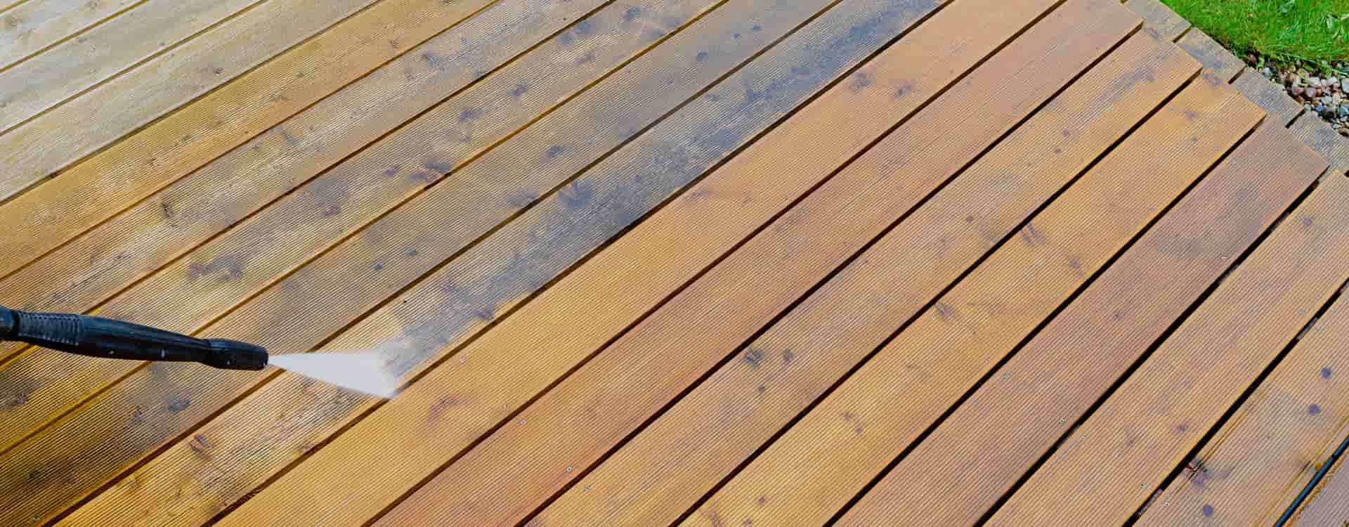 Deck Cleaning Banner