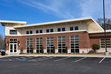 Commercial Pressure Washing Checklist For Jacksonville Property Managers
